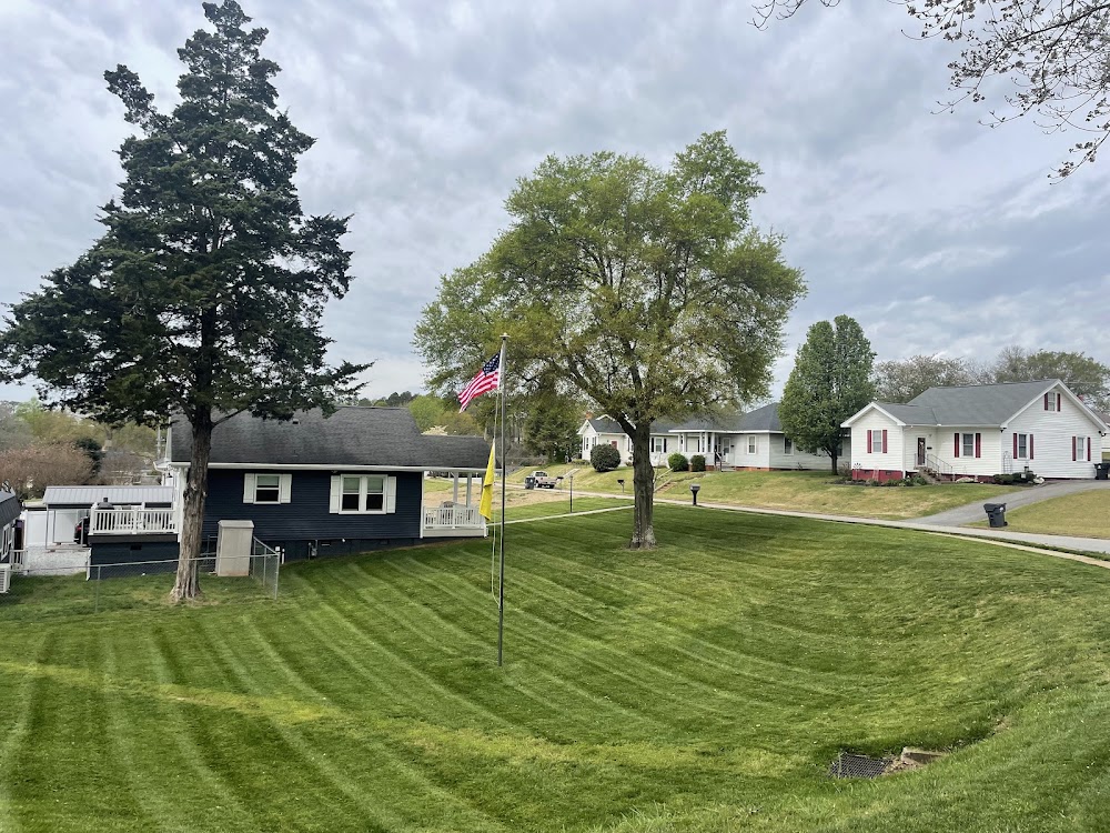 B&D Lawn Care